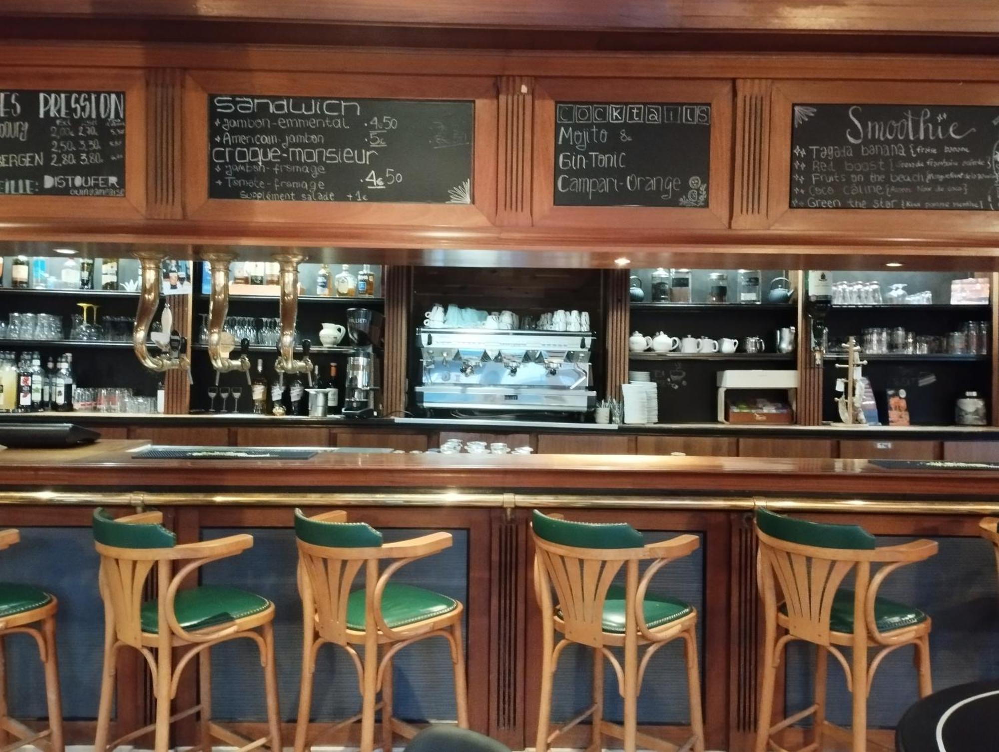 Brit Hotel L'Arrivee Guingamp Εξωτερικό φωτογραφία
