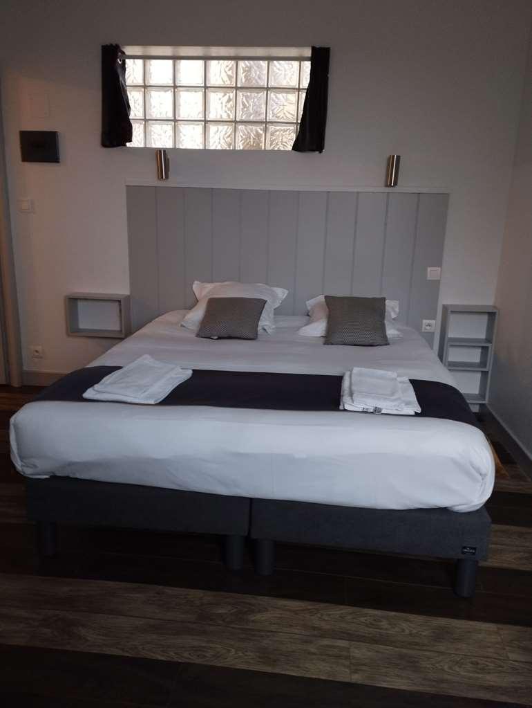 Brit Hotel L'Arrivee Guingamp Δωμάτιο φωτογραφία